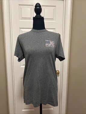 Howitzer Freedom Supply Gray Graphic Tee Buckle